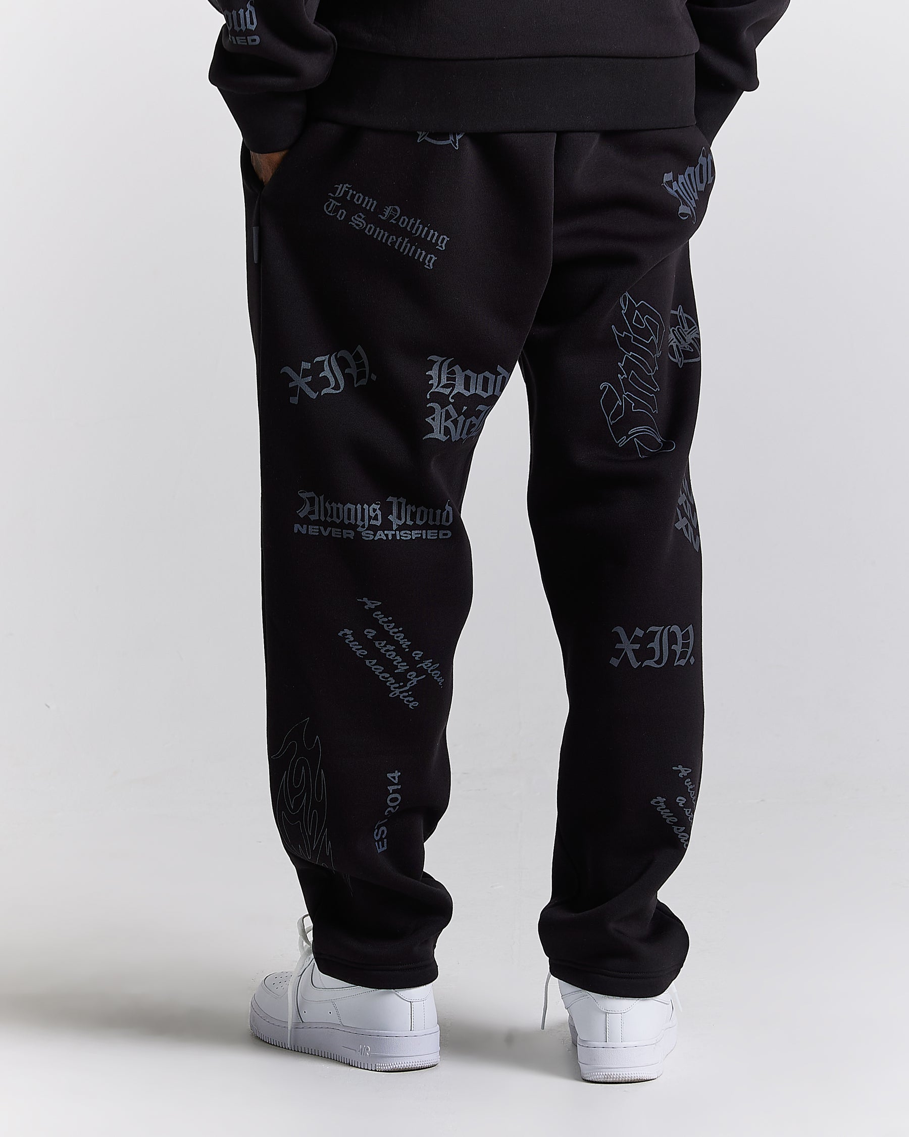 Chroma Oversized Joggers - Black