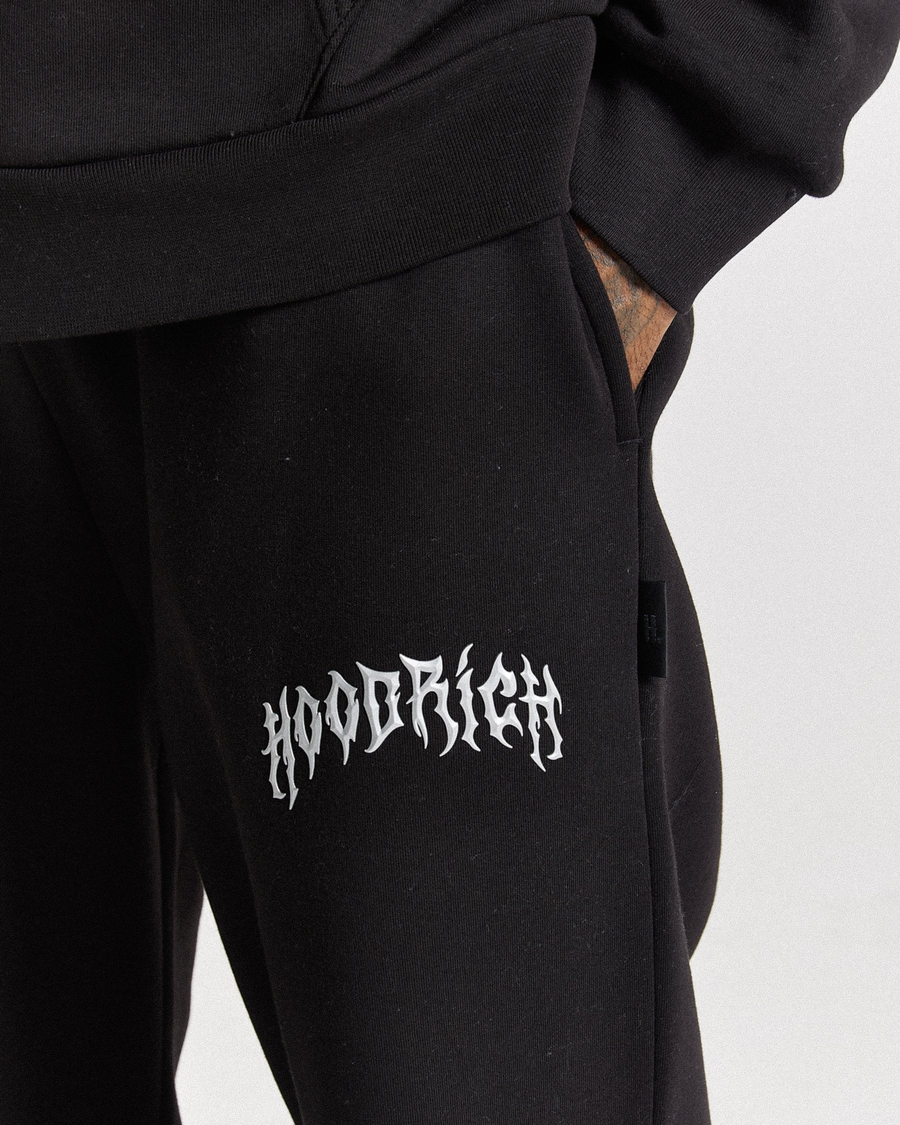 Midnight Oversized Jogger - Black/Chromatic