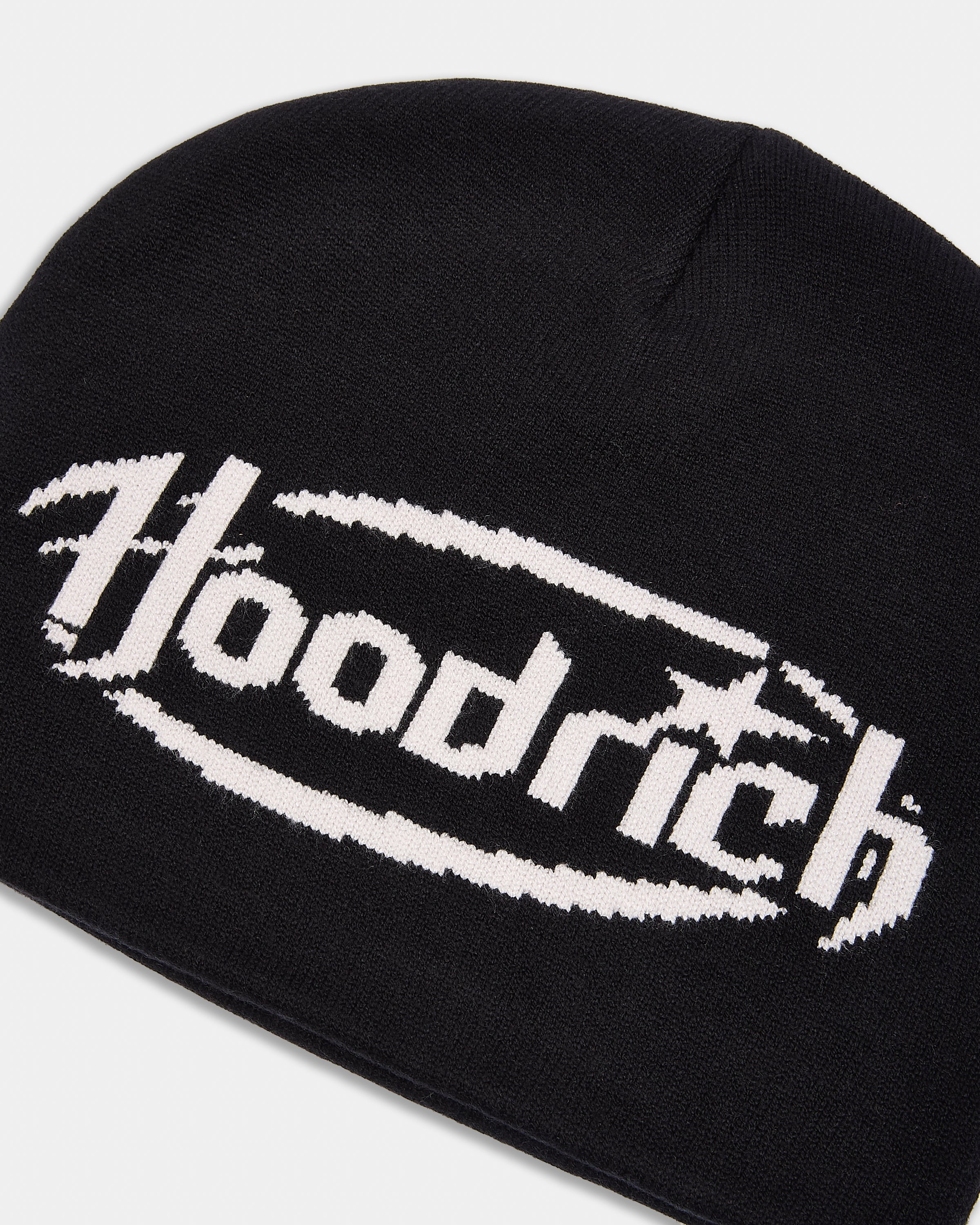 Curve Skull Knit Beanie - Black/White