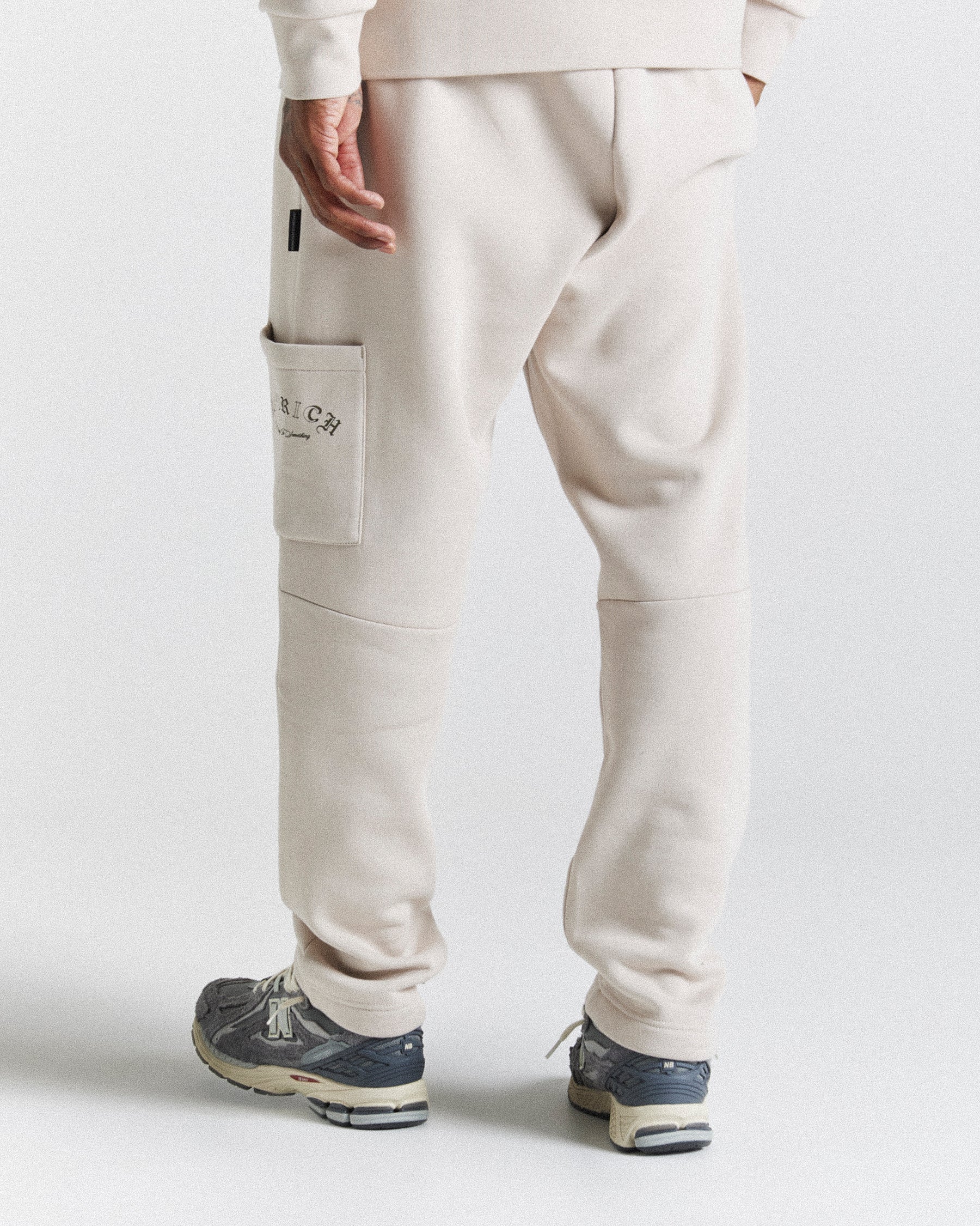 Heat Joggers - Silver Gray/Olive/White