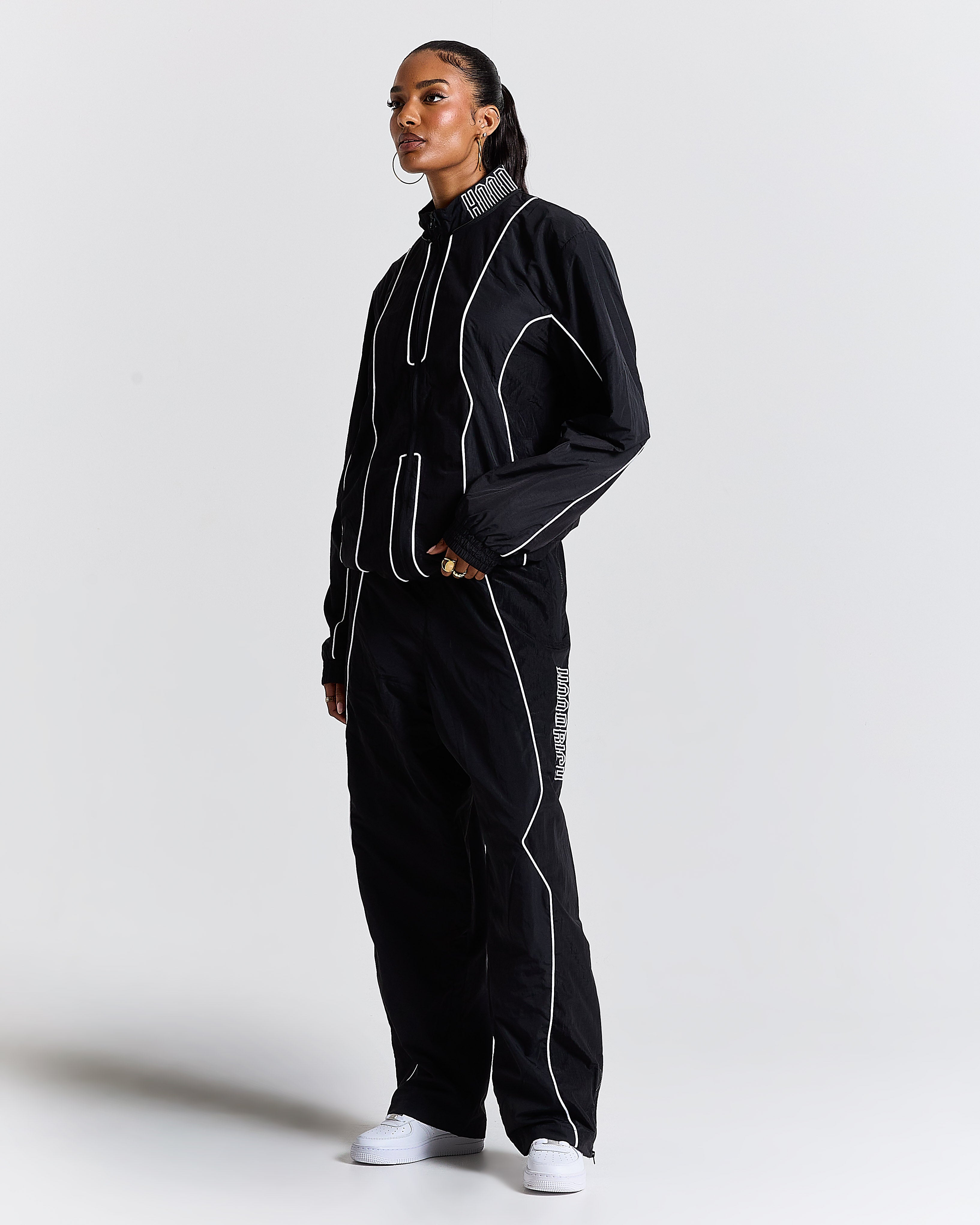 Women's Chaser H Full Tracksuit - Black