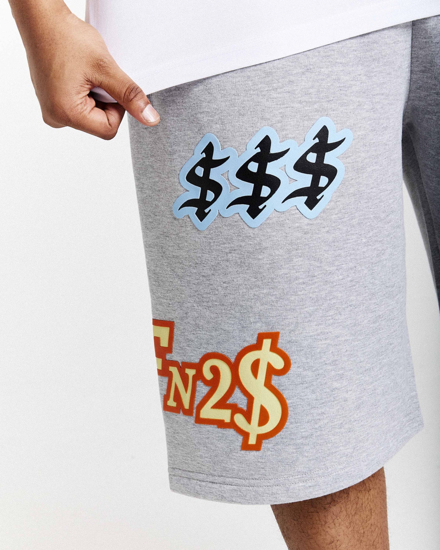 Loony Oversized Shorts - Dark Grey/White
