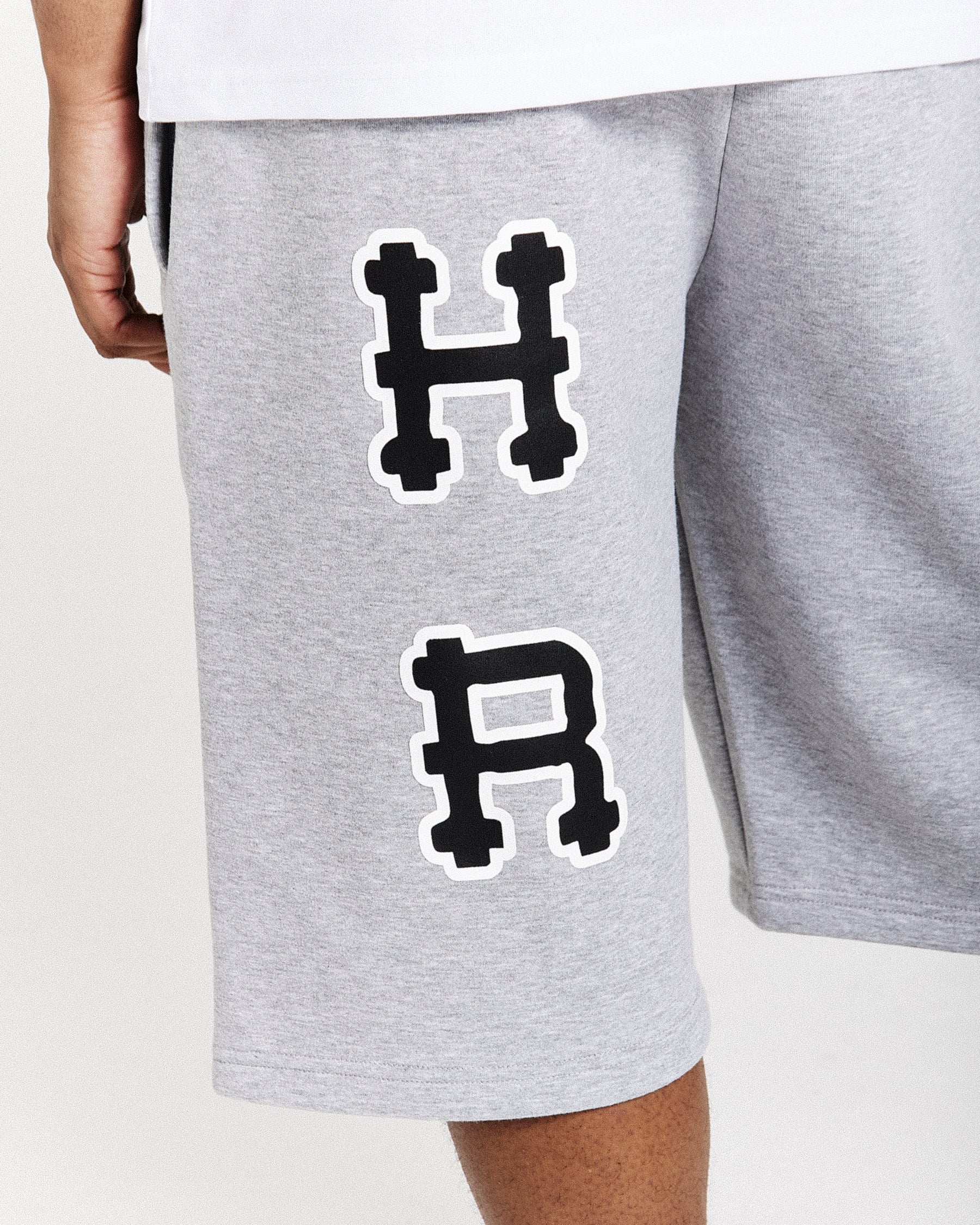 Loony Oversized Shorts - Dark Grey/White