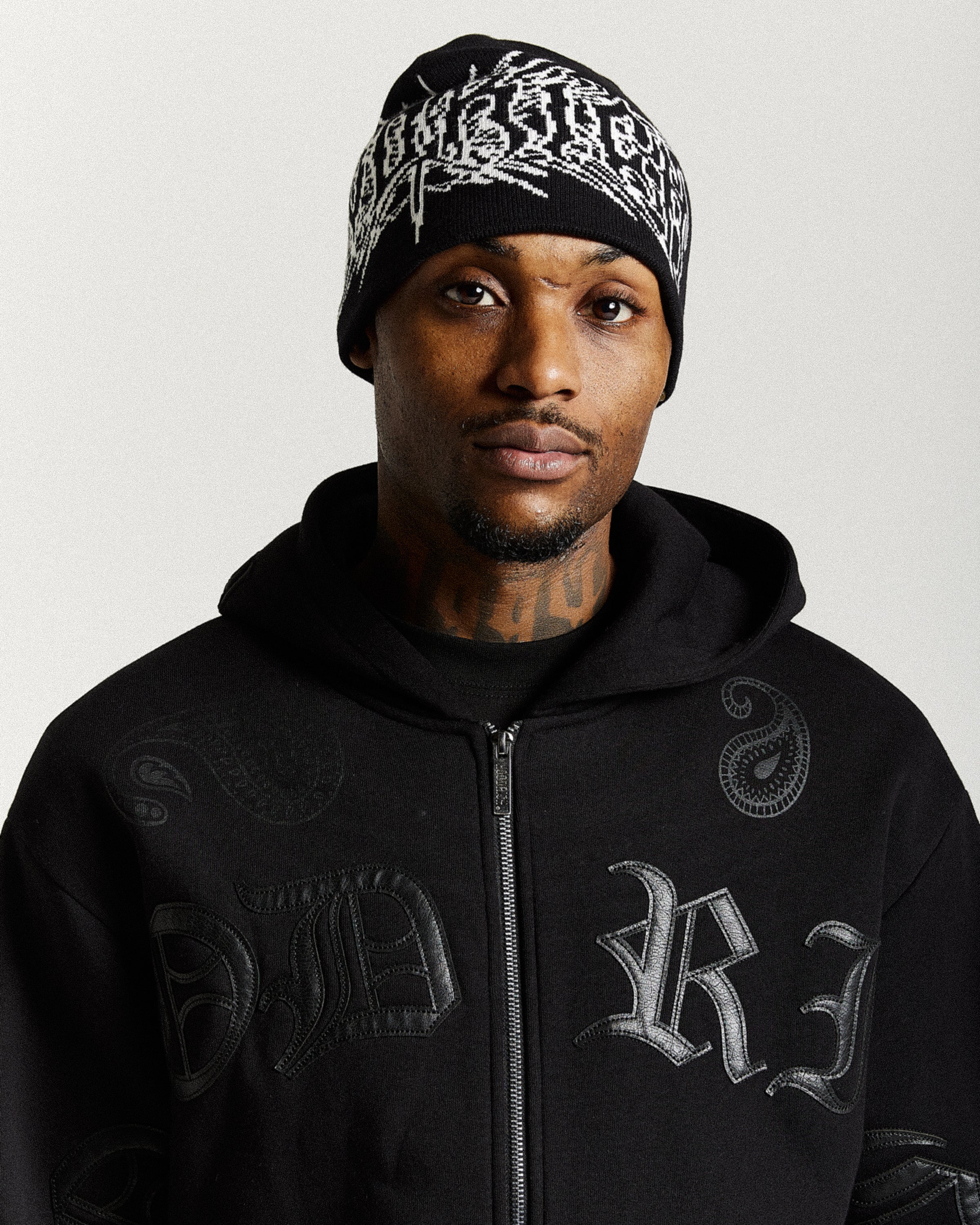 Spectral Fitted Knit Beanie - Black/White